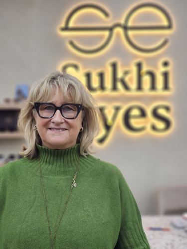 Happy Sukhi Eyes customer
